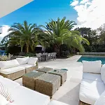 Serene Cap D'antibes Retreat With Heated Pool Steps From The Beaches Willa Antibes