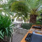 Serene Cap D'antibes Retreat With Heated Pool Steps From The Beaches Willa *