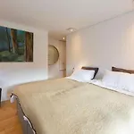 Serene Cap D'antibes Retreat With Heated Pool Steps From The Beaches Вілла Антіб