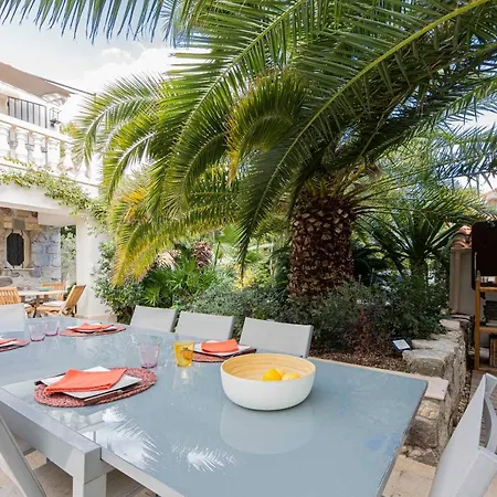Villa Serene Cap Dantibes Retreat With Heated Pool Steps From The Beaches