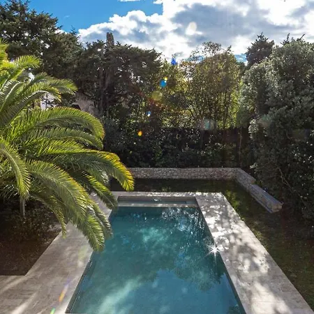 Serene Cap Dantibes Retreat With Heated Pool Steps From The Beaches Villa
