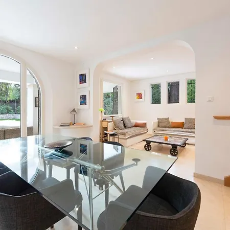 Serene Cap Dantibes Retreat With Heated Pool Steps From The Beaches Villa Antibes