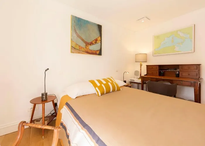 Serene Cap D'Antibes Retreat With Heated Pool Steps From The Beaches