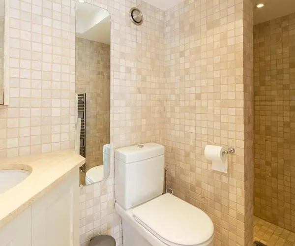 Villa Serene Cap D'Antibes Retreat With Heated Pool Steps From The Beaches